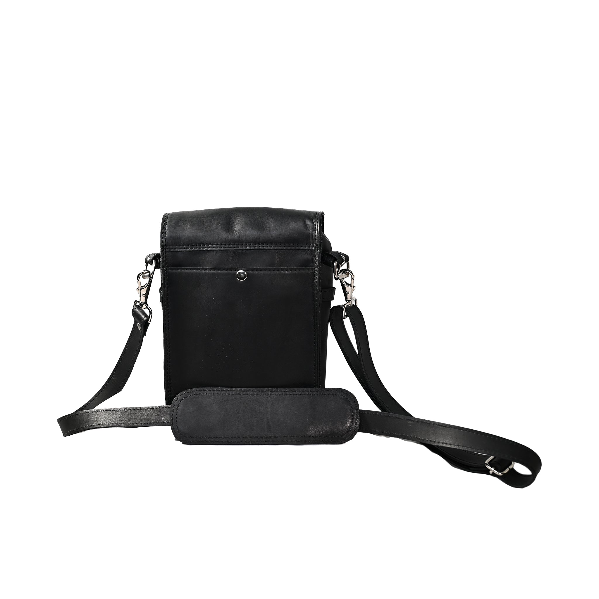 LE-3861 |  Full-Grain Leather Crossbody Bag
